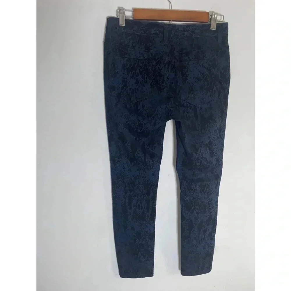 Women's Free People Blue Snake Print Velvet Skinny Jeans Size 26 Animal 0119‎